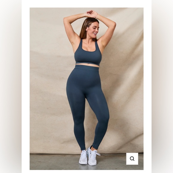 Blanqi Everyday Leggings - Picture 5 of 6